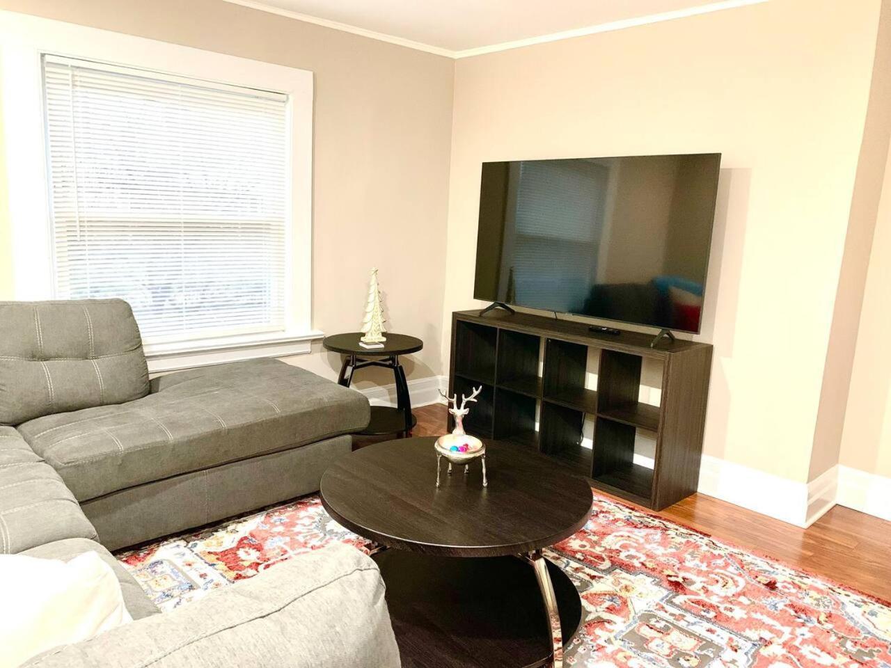 Newly Renovated 2 Bedroom Downtown Apt, Family Getaway. Montclair Exterior foto